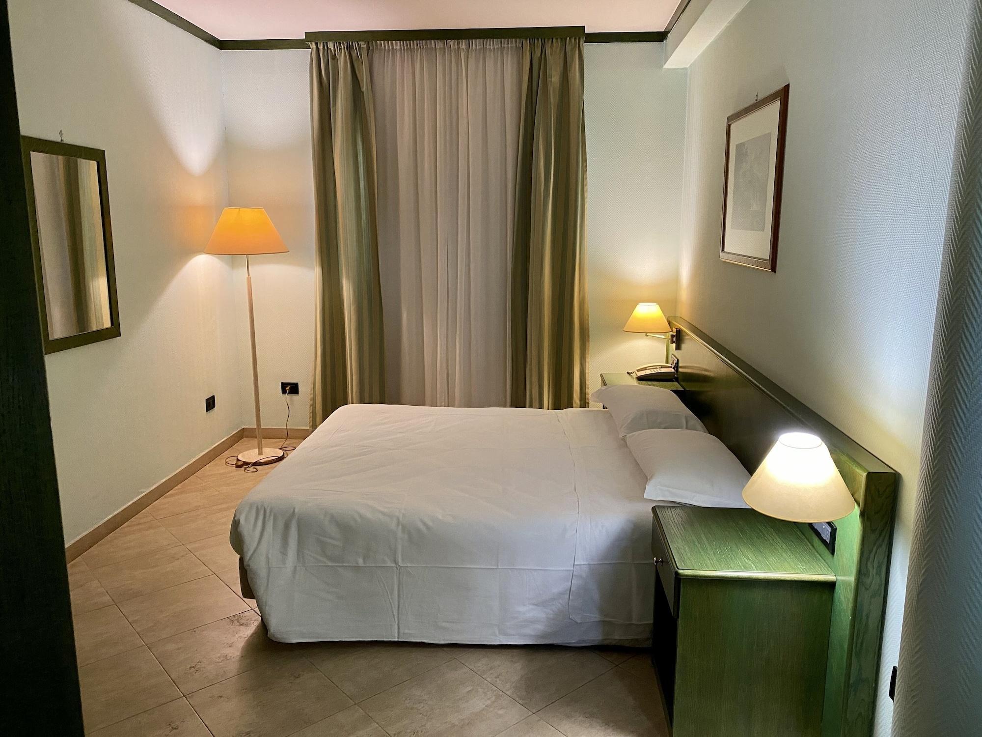Park Hotel Imperatore Adriano Тиволи Экстерьер фото